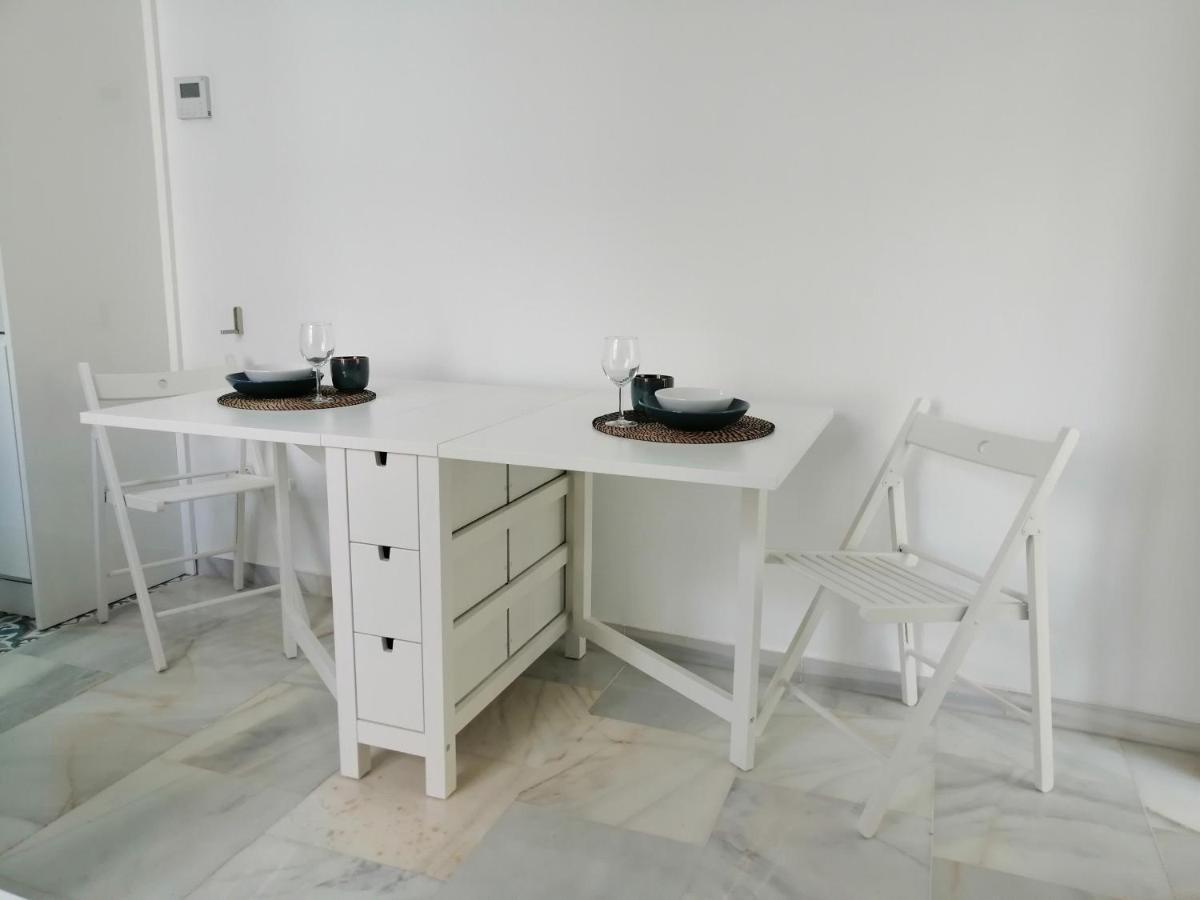Apartament Tourist House Trajano Terraza-Piscina Sewilla Zewnętrze zdjęcie